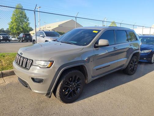 2020 Jeep Grand Cherokee Altitude