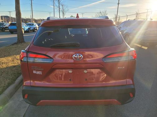 2023 Toyota Corolla Cross XLE