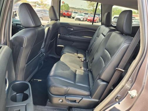 2022 Honda Pilot AWD Special Edition