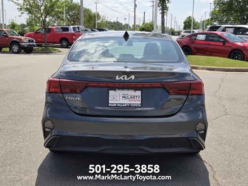 Gravity Gray 2024 Kia Forte LXS