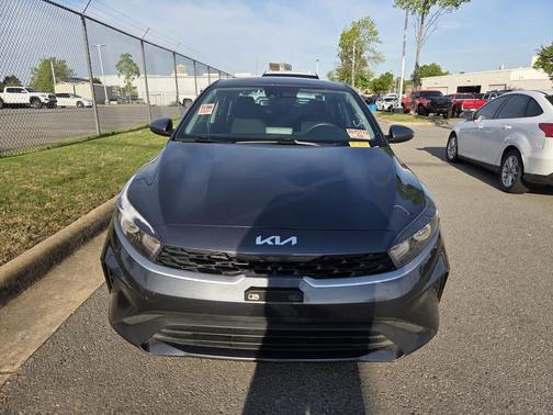 Gravity Gray 2024 Kia Forte LXS
