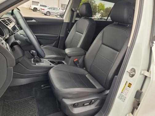 2019 Volkswagen Tiguan 2.0T SEL R-Line
