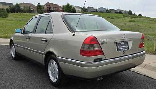 1994 Mercedes-Benz C-Class Base