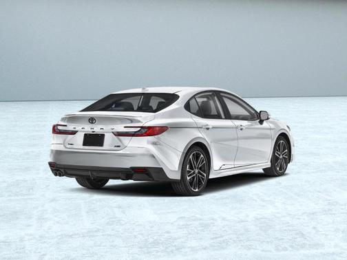 Wind Chill Pearl 2026 Toyota Camry XSE