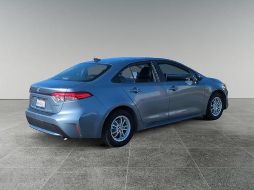 2020 Toyota Corolla Hybrid LE