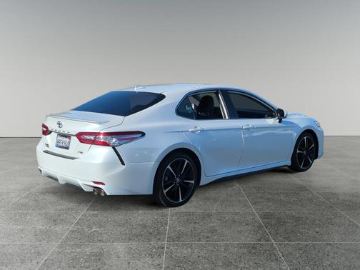 2020 Toyota Camry XSE