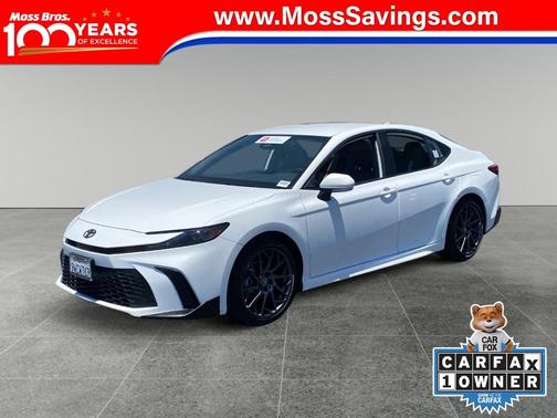 Ice 2026 Toyota Camry SE