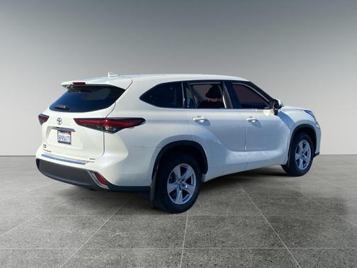 2020 Toyota Highlander L