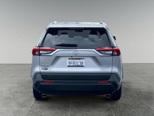 Silver Sky 2023 Toyota RAV4 XLE
