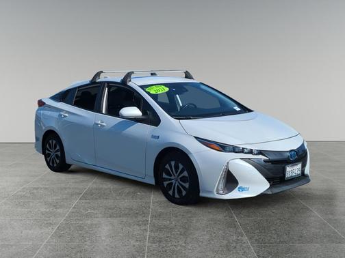 2021 Toyota Prius Prime XLE
