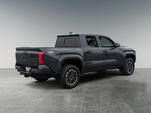 2024 Toyota Tacoma Hybrid TRD
