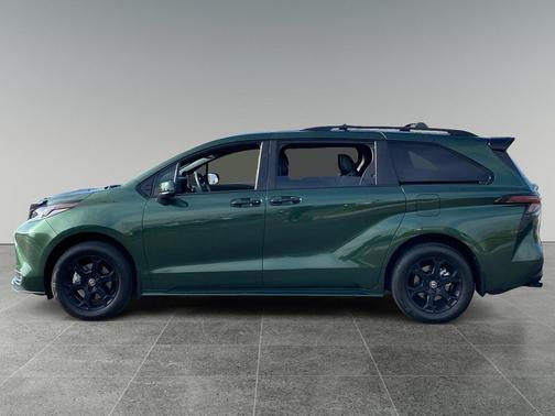 Cypress 2025 Toyota Sienna Woodland Edition