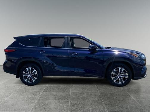 Blueprint 2023 Toyota Highlander Hybrid XLE