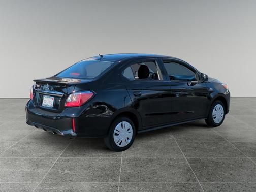 2024 Mitsubishi Mirage G4 ES