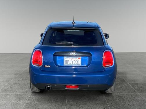 2016 MINI Hardtop Cooper