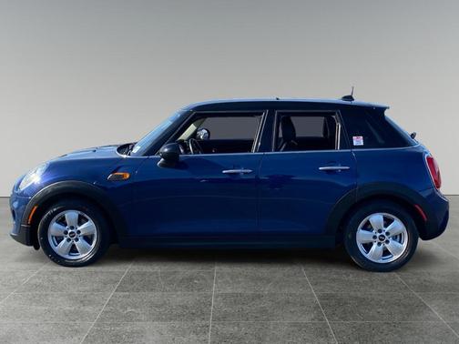 2016 MINI Hardtop Cooper