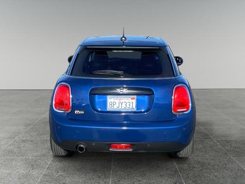 2016 MINI Hardtop Cooper