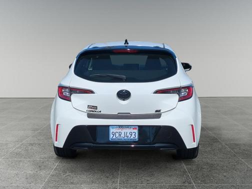 2022 Toyota Corolla Hatchback SE Nightshade