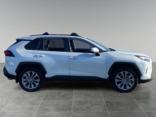 Pearl 2023 Toyota RAV4 XLE Premium
