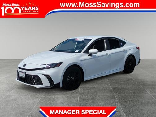 2025 Toyota Camry SE