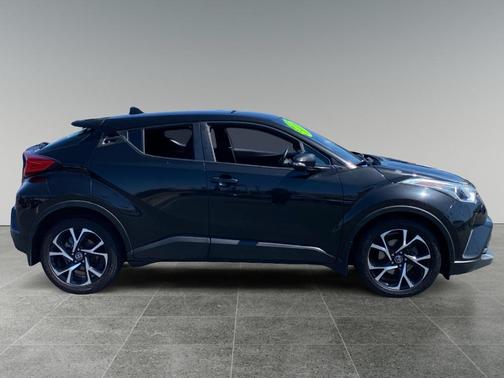 Black Sand Pearl 2018 Toyota C-HR XLE