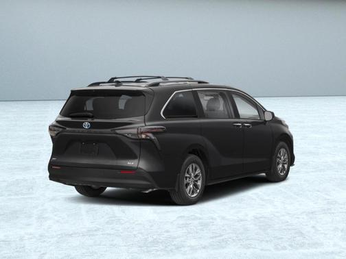 Midnight Black Metallic 2026 Toyota Sienna XLE 8 Passenger