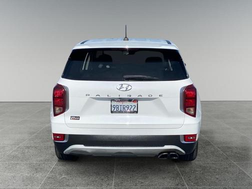 2022 Hyundai PALISADE SE
