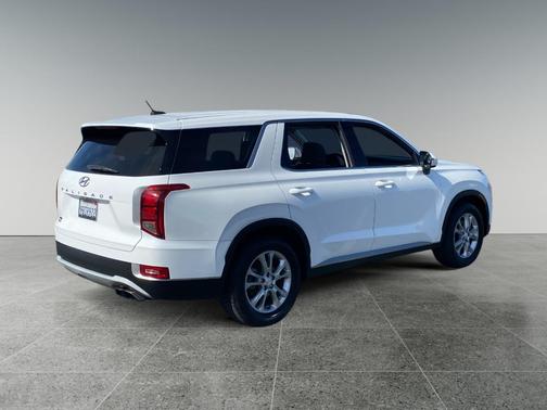 2022 Hyundai PALISADE SE