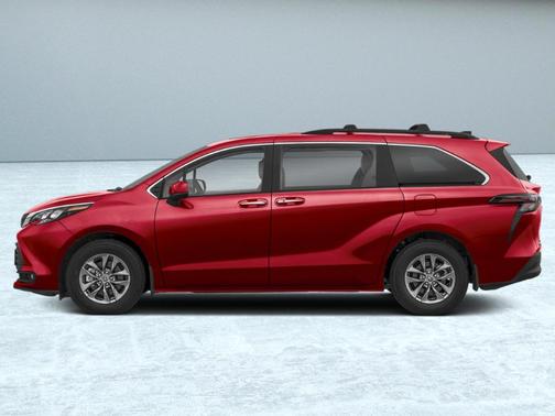 2026 Toyota Sienna XLE 8 Passenger