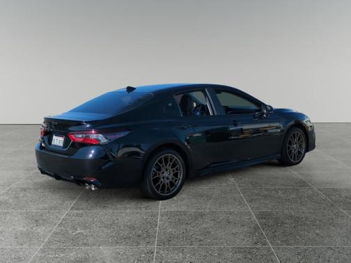 2024 Toyota Camry SE Nightshade