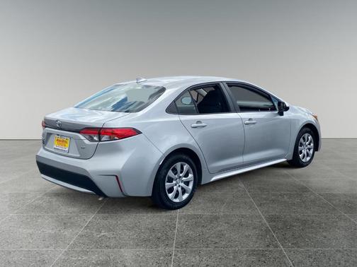 Classic Silver 2022 Toyota Corolla LE