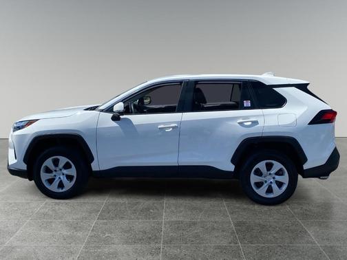 Ice 2025 Toyota RAV4 LE
