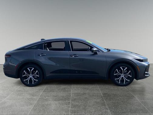 2024 Toyota Crown Limited