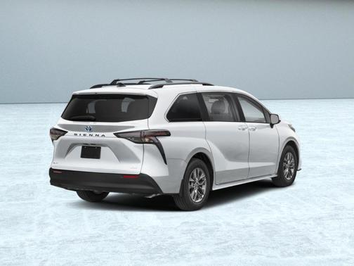 Wind Chill Pearl 2026 Toyota Sienna XLE 8 Passenger