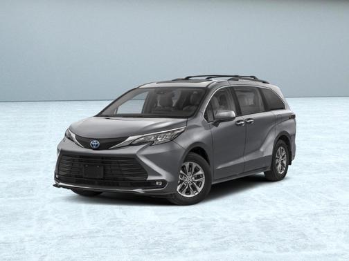 Metal 2026 Toyota Sienna XLE 8 Passenger