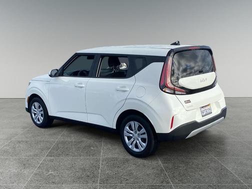 2025 Kia Soul LX