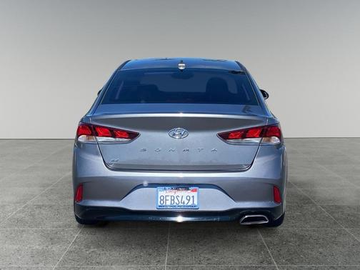 Machine Gray 2018 Hyundai SONATA SE