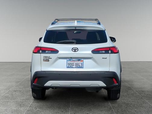 2022 Toyota Corolla Cross XLE