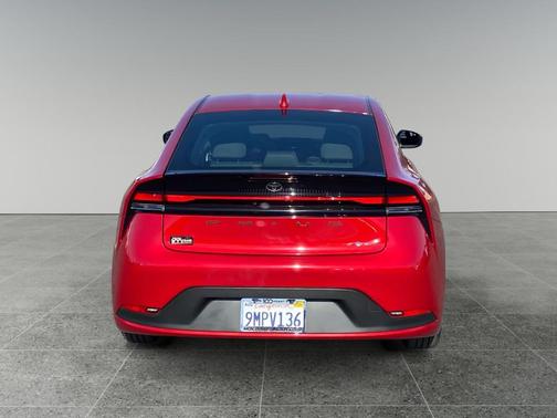 2023 Toyota Prius LE