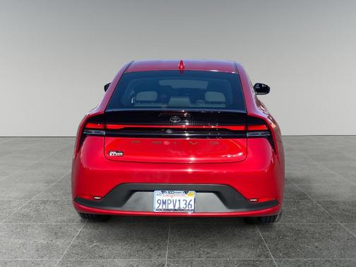 2023 Toyota Prius LE