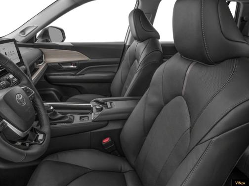 Metal 2026 Toyota Grand Highlander Platinum