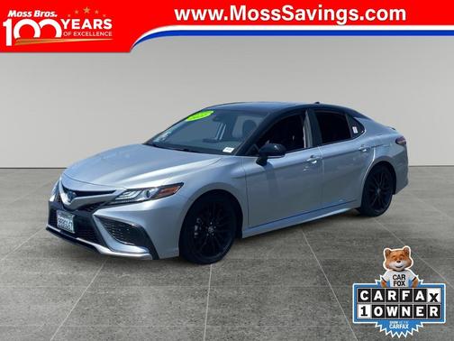 Celestial Silver Metallic 2022 Toyota Camry Hybrid XSE