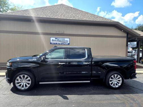 Photo 4 of 23 of 2021 Chevrolet Silverado 1500 High Country