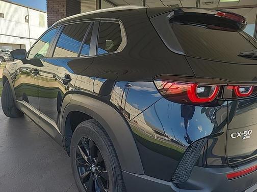 2024 Mazda CX-50 2.5 S Preferred Package