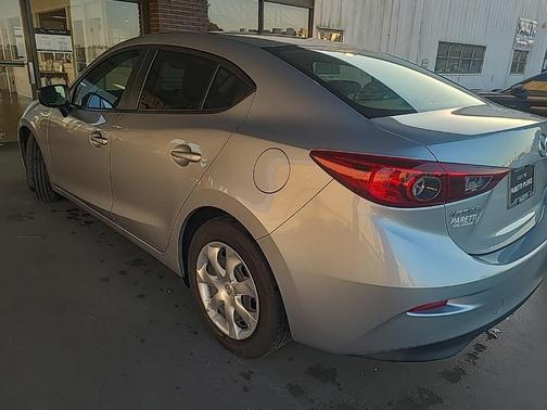 2018 Mazda Mazda3 Sport