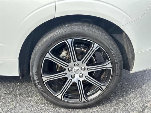 2019 Volvo XC60 T5 Inscription