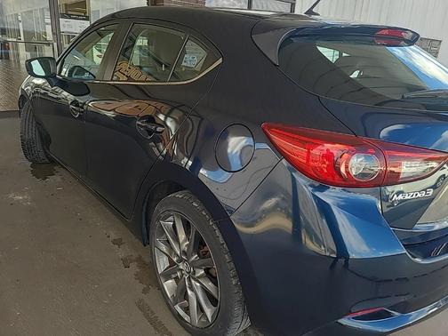 2018 Mazda Mazda3 Touring