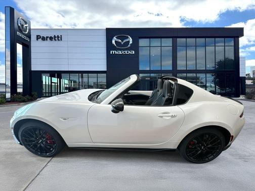 Snowflake White Pearl 2025 Mazda MX-5 Miata RF Club