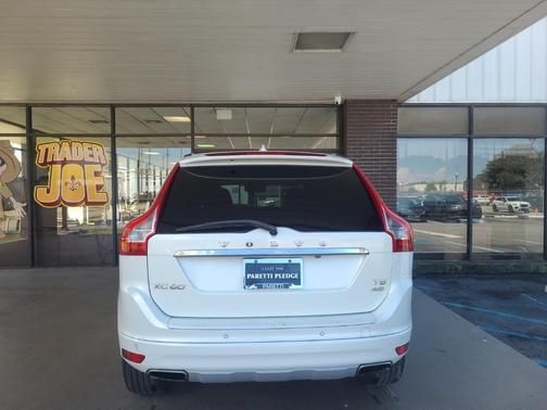 2017 Volvo XC60 T5 Inscription