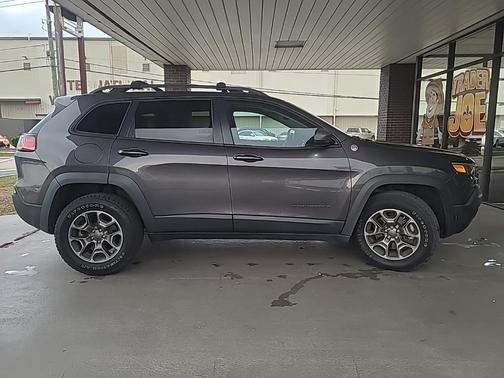 2021 Jeep Cherokee Trailhawk